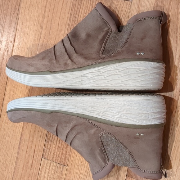 Ryka Womens Niah Faux Suede Pull On Ankle Boots memory foam 11medium - Picture 9 of 13